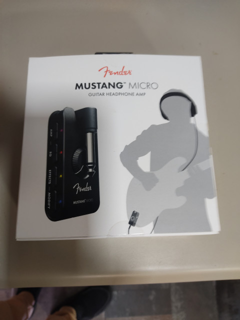 Fender Mustang MICRO