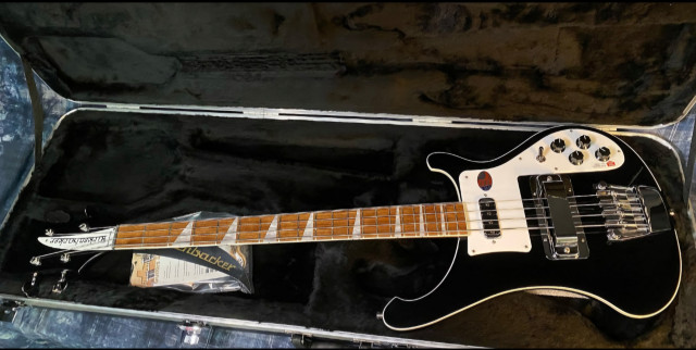 Rickenbacker 4003 Jetglo 2024 , bajo nuevo a estrenar