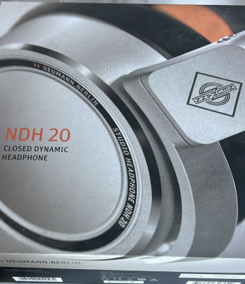 Vendo cascos Newman NDH 20
