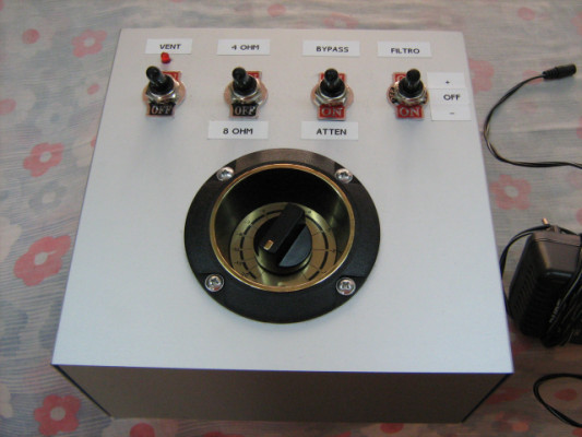 Atenuador de amplificador de hasta 150 w 9 y 12 ohmios