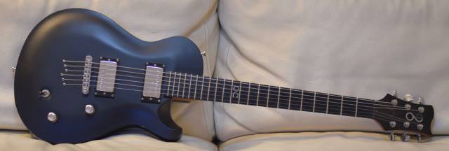 Cambio guitarra de alta gama Univers STL BLACK HOLE (Gsix)