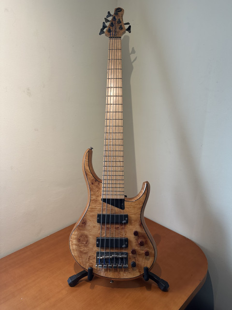 MTD Kingston Z6 w/ Aguilar OBP-3 Preamp & Pickups