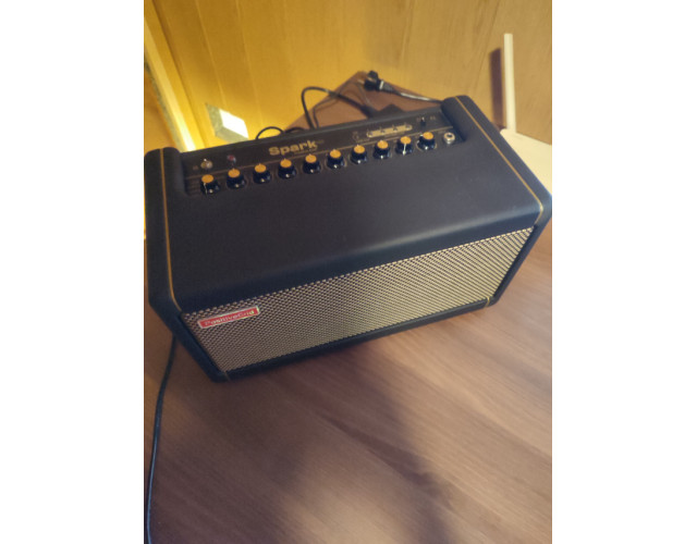 Positive Grid Spark 40W + Funda