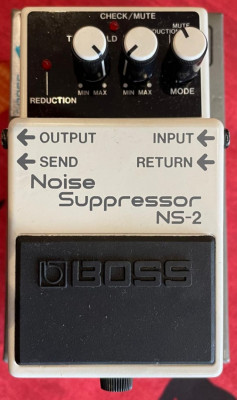 Pedal BOSS NS-2 Noise Supressor
