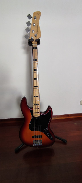Sire Marcus Miller v7 Vintage Alder