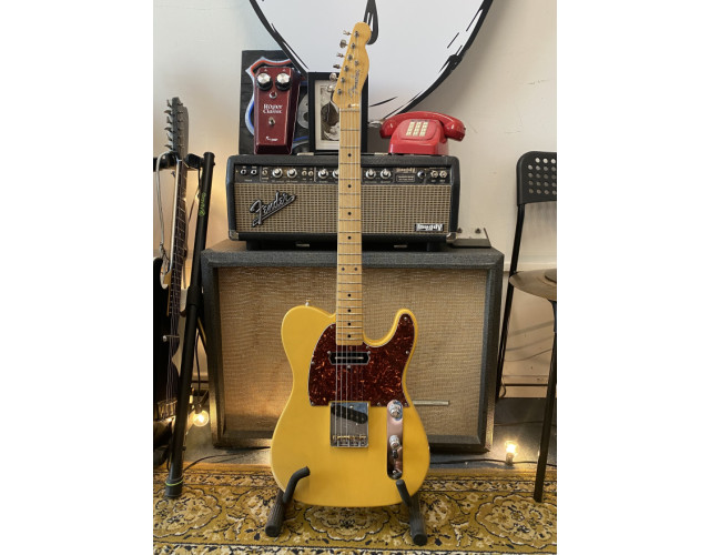 Fender Telecaster AVRI 2004 con Lollar Charlie Christian y Lollar '52