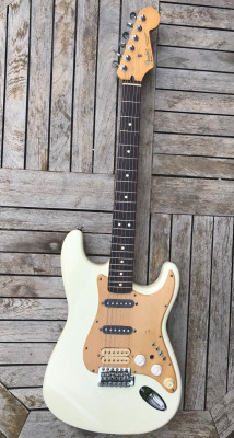 Fender Stratocaster custom HSS Made in Mexico 1990