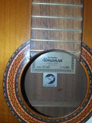 guitarra clásica Almansa modelo 403 cedro