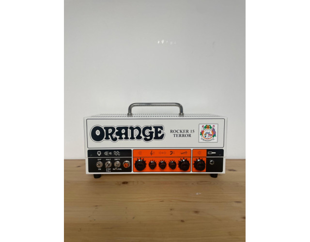 Cabezal Amplificador Orange Rocker 15 Terror