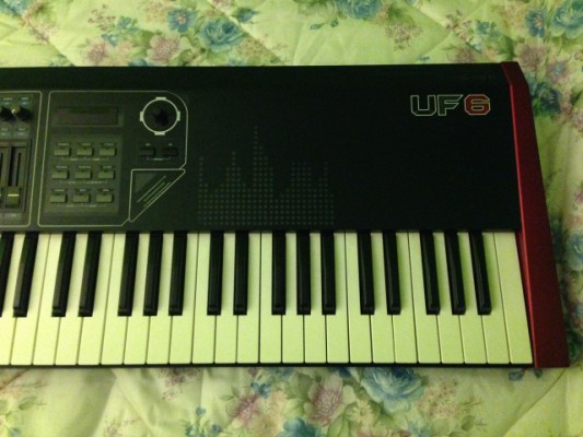 Cambio teclado maestro CME UF6
