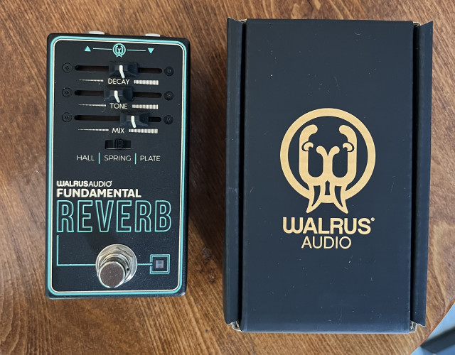 Walrus Audio Fundamental Reverb