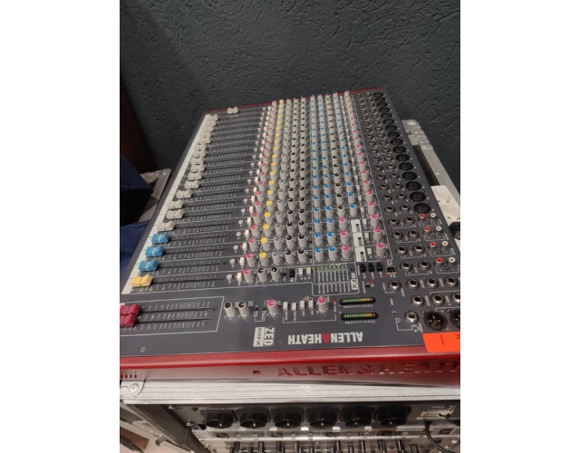Allen & Heath ZED-22FX
