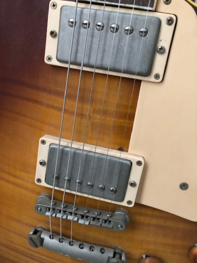 Pastillas Gibson Classic 57, Hardware Faber relic, plasticos Gibson, etc...