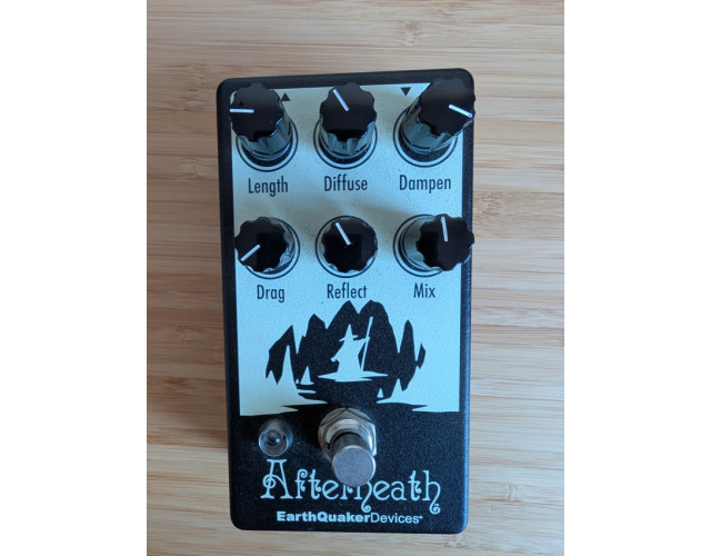 Earthquaker Devices Afterneath