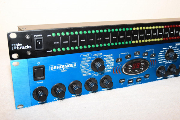 DBMeter + Behringer V-AMP Pro - RESERVADO