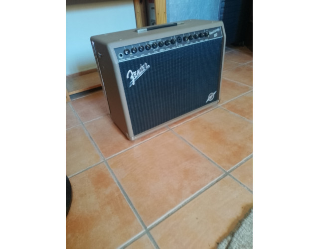 amplificador Fender Acoustosonic 150