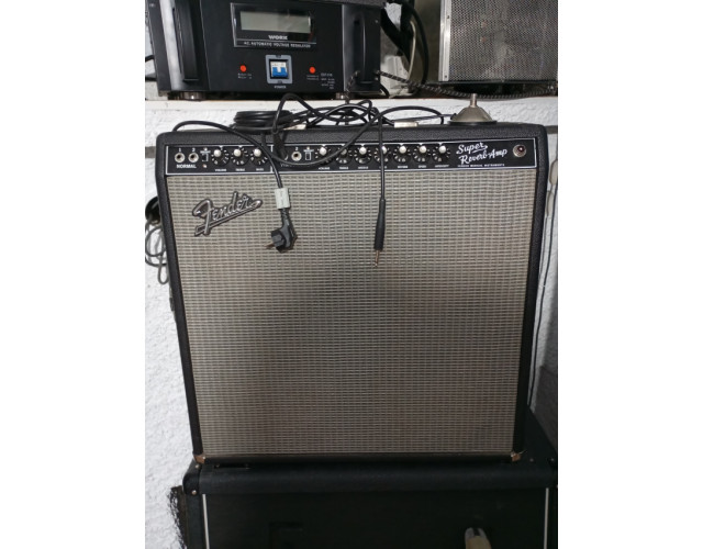 Fender super rever 2005