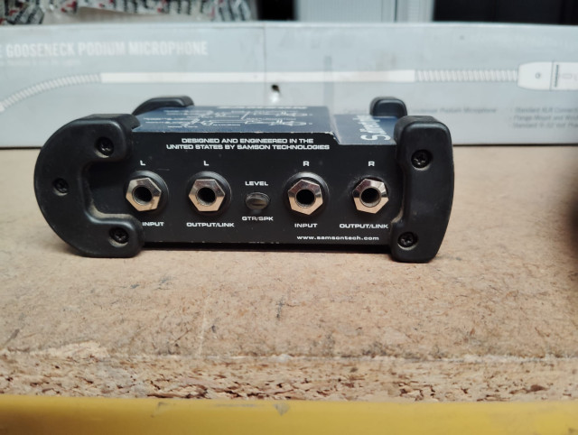 Caja de inyeccion Samson S.Direct Plus
