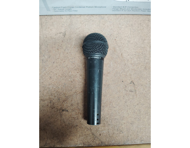 Microfono Behringer XM8500