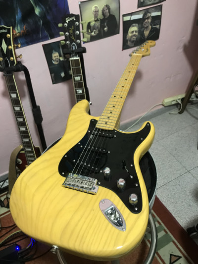 Fender American Professional FSR Butterscotch Blonde
