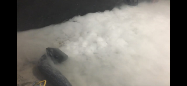 Máquina humo bajo efecto nubes 3000w