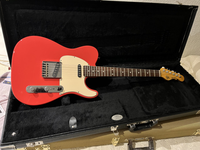 G&L Asat Classic USA telecaster red