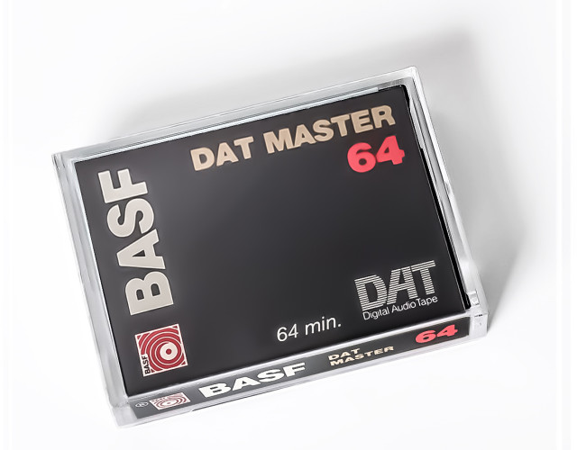 Cintas Digitales DAT de 64 Minutos: Marca: BASF MASTER