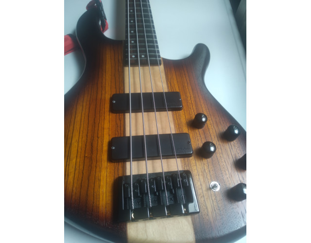 Cort Artisan C4 Plus ZBMH