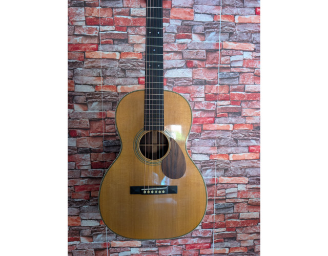 Martin 00-28VS