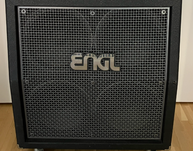 ENGL E412 Standard