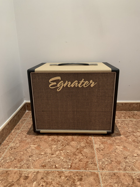 Pantalla Egnater Rebel 112 mejorada (Celestion Vintage 30)