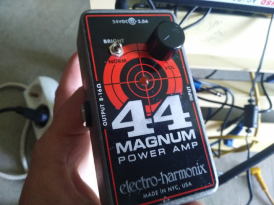 Etapa de potencia magnum 44 electro harmonix***reservada****