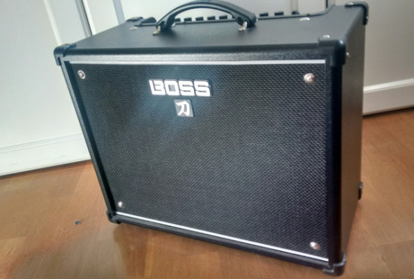 Amplificador guitarra Boss Katana 50