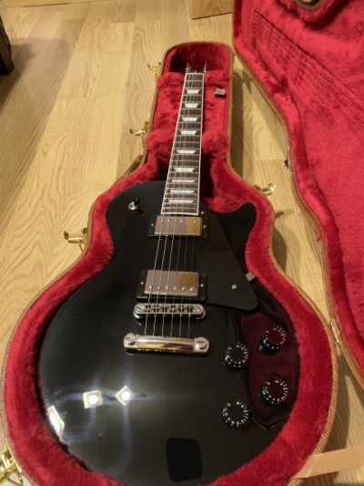 Gibson Les Paul Studio 2019 Ebony