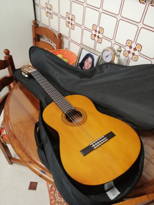 Yamaha C40 pack guitarra clásica