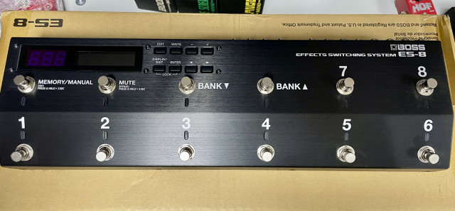 Boss ES-8 Effects Switching System