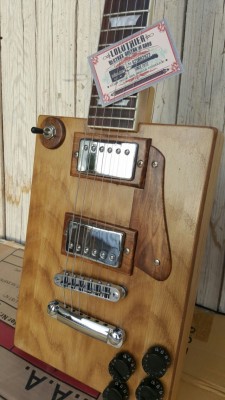Cigar Box Guitar Tipo Gibson