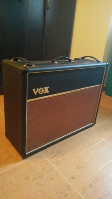 Amplificador VOX AC30 CC2 (600€)