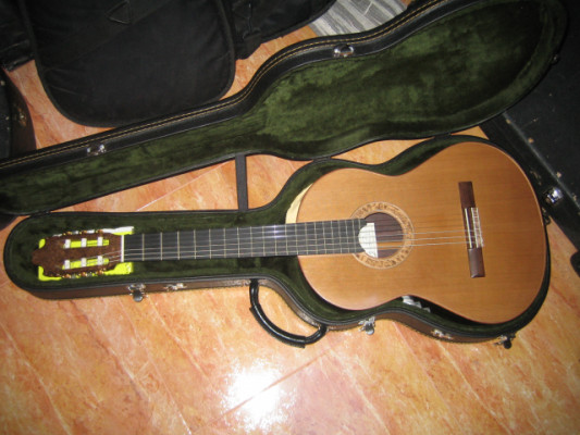 vendo guitarra clasica de concierto luthier