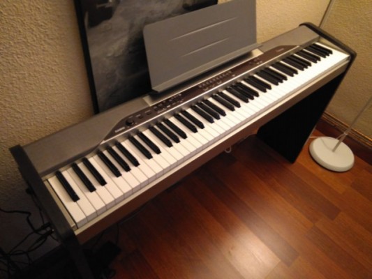 Piano digital Casio Privia PX110