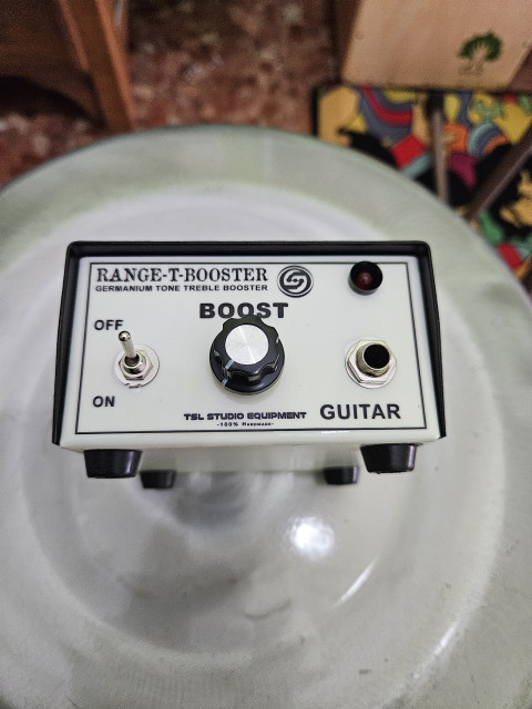 Treble Booster formato vintage