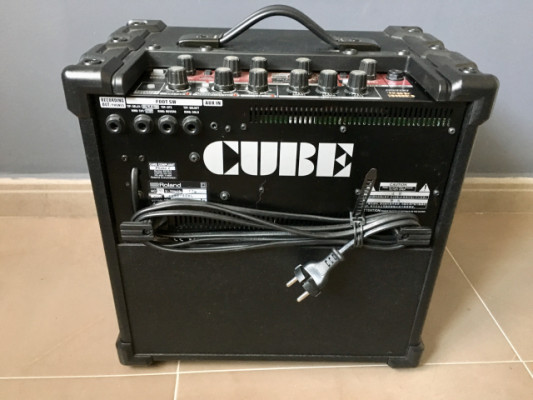 Roland Cube 40 XL