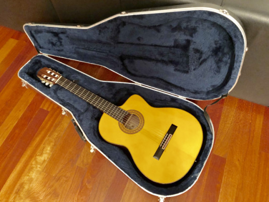 Guitarra Española Takamine EC 132C