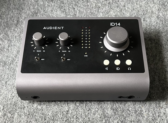 Audient id14 mkII