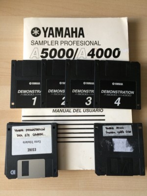Manual del usuario Sampler YAMAHA A4000/A5000 + diskettes de demostración + backup diskettes + actualización firmware