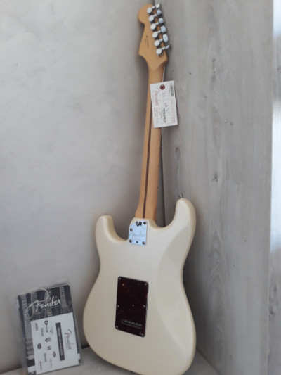 Fender stratocaster american deluxe Hss, white pearl