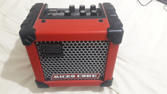 Amplificador Roland Micro Cube