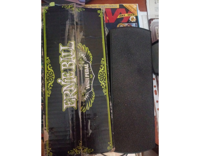 Pedal Earnie Ball wah