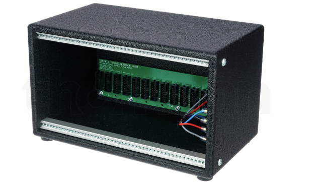 Doepfer A-100 low cost( sólo bus y alimentación)