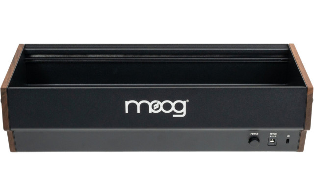 Caja Moog 60hp de Mother32, DFAM, Subharmonicon etc.